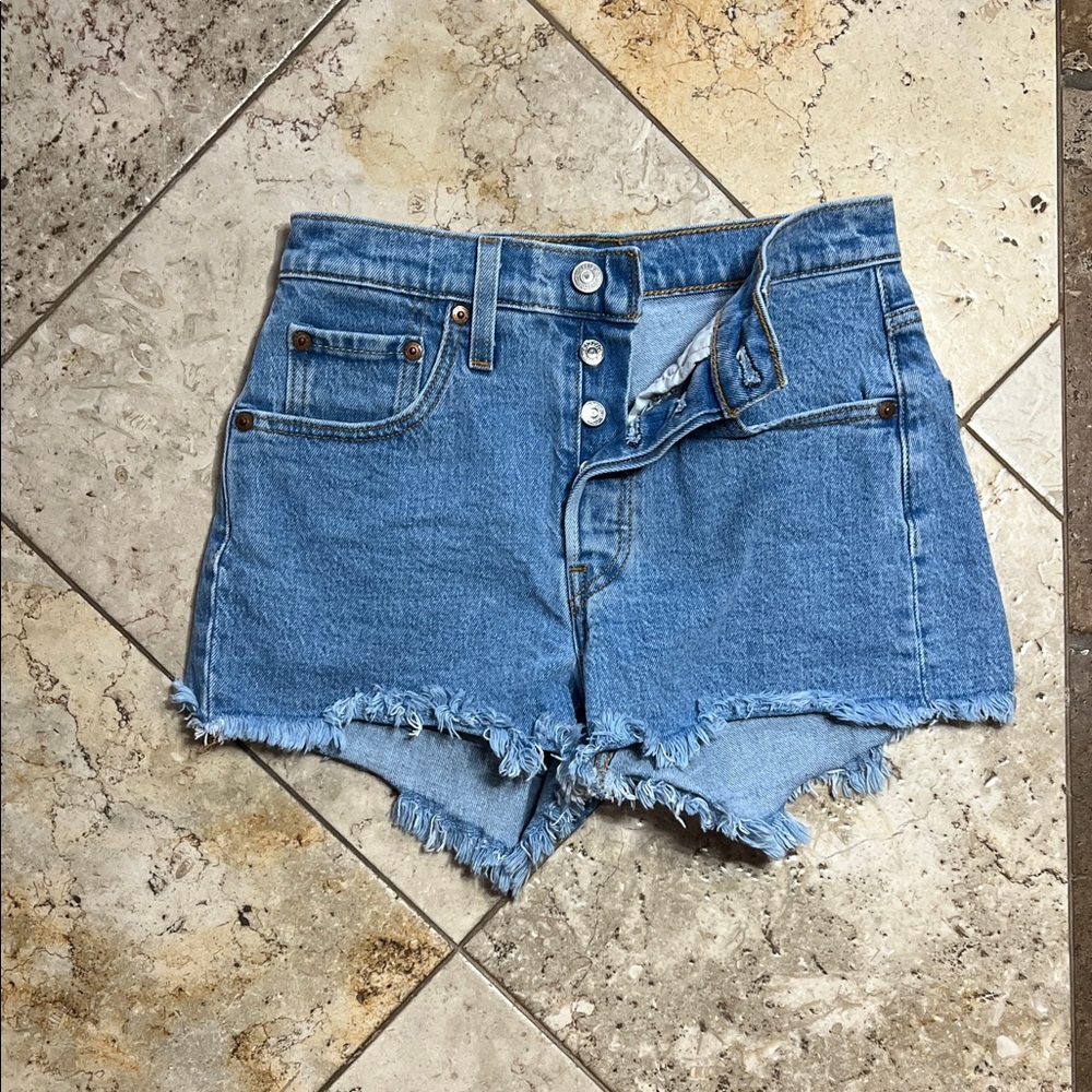 Levi's Medium Blue Frayed Hem Button-Fly Jean Shorts